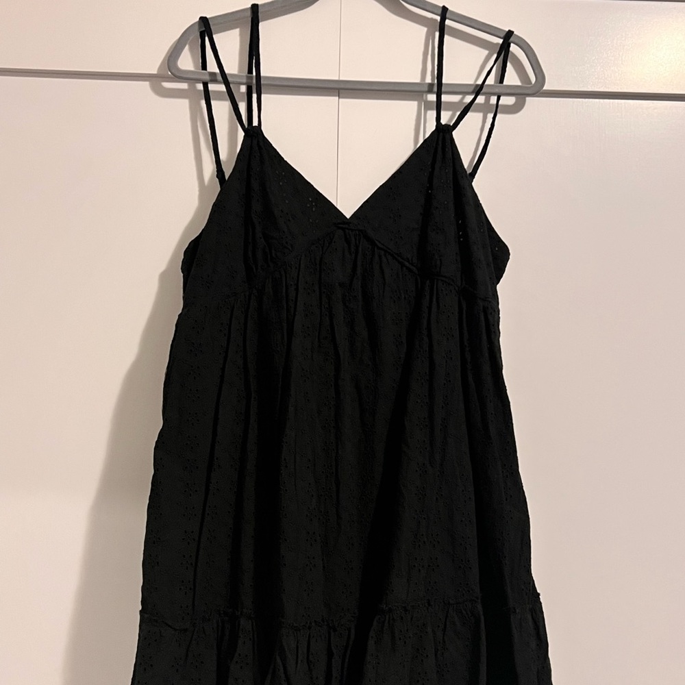 Black flower dress with texture